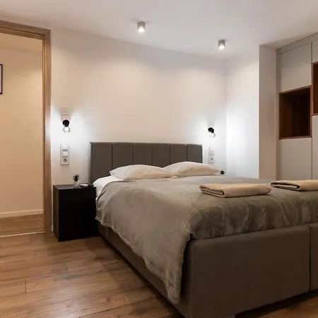 Apartman Downtown By Stlcz