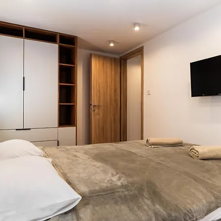 דירה Downtown By Stlcz *